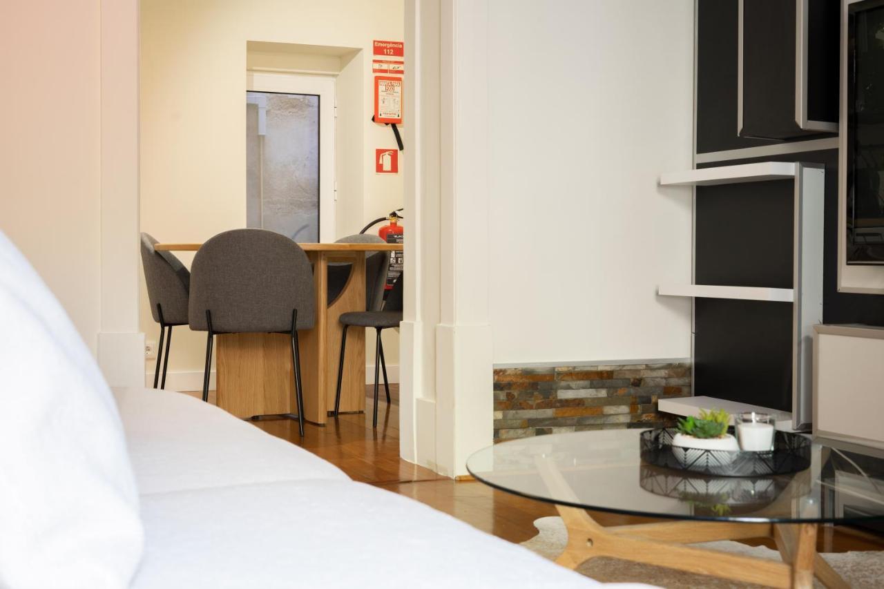 Charming Apt In Historic House Коимбра Екстериор снимка