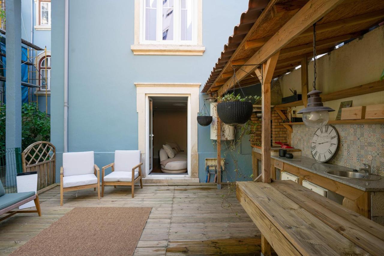 Charming Apt In Historic House Коимбра Екстериор снимка